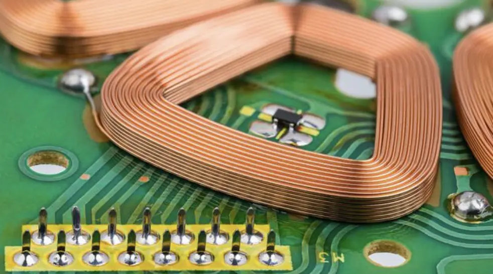 מדוע המפעל לגלגול תיל אלקטרומגנטי חיוני לייצור חוטים מודרניים?